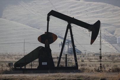 Brent petrol yükselişte: Varil fiyatı 63,15 dolar