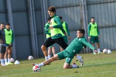 Bursaspor Antalya kampına çıkıyor
