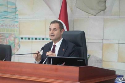 CHP’li Akın’dan "AK Parti’ye geçiyor" iddialarına cevap