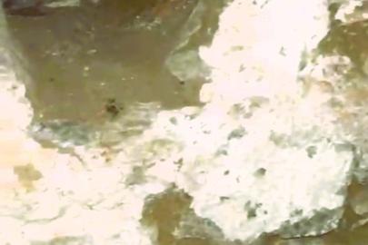 Defineciler 300 yıllık tarihi hamamı talan etti