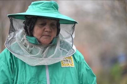 Düzceli kadın arıcı, baba mesleğini modern tekniklerle ileriye taşıdı