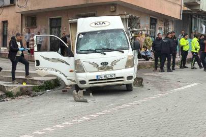 Edremit’te alacak verecek kavgası kanlı bitti: 2 yaralı