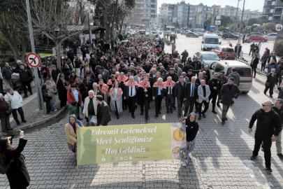 Edremit’te "Geleneksel Zeytin Hasat Sonu Meci Şenliği" coşkuyla başladı
