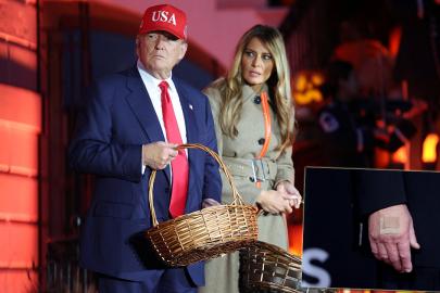 Elindeki morlukların nedenini açıkladı