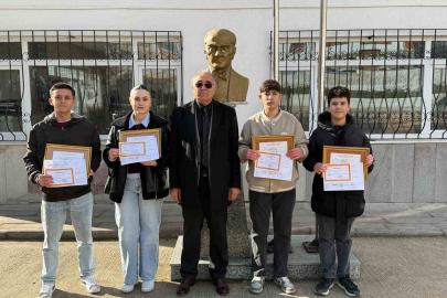 Eskişehir’de başarı altınla ödüllendirildi