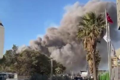 Fabrikada yaşanan patlamayla yükselen duman paniğe neden oldu