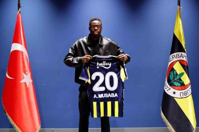 Fenerbahçe’nin 8. Hollandalı oyuncusu: Anthony Musaba