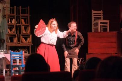 İnegöl sahnesinde festival var