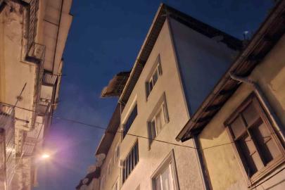 İtfaiye ve zabıtadan çatı nöbeti