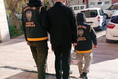 Manisa’da 2 Firari Yakalandı