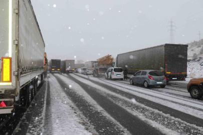 Meteorolojiden Bayburt için kuvvetli kar ve fırtına uyarısı