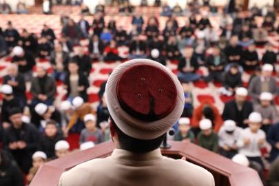 Miraç Kandili yurt genelinde dualarla idrak edildi