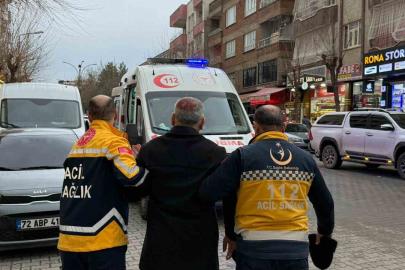 Siirt’te sokakta dengesini kaybedip düşen epilepsi hastası yaralandı