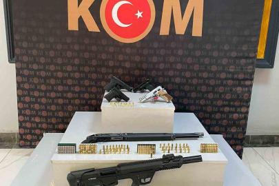 Sosyal medya hesabından silah paylaşamı yapan 6 kişi gözaltı alındı