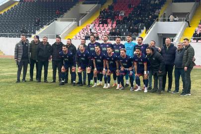 Tepecikspor zirve takibini bırakmıyor