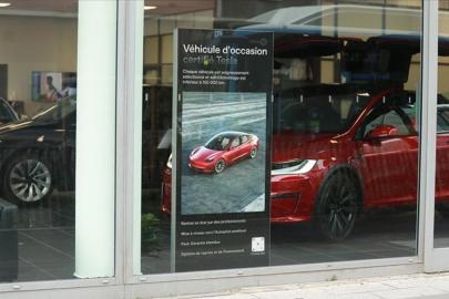 Tesla'nın otomobil teslimatları son çeyrekte geriledi