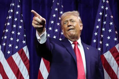 Trump'tan Venezuela petrolü mesajı. "Geçici yönetim yaptırım altındaki petrolü ABD'ye gönderecek"