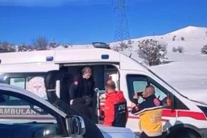 Tunceli’de AFAD’dan peş peşe iki kurtarma operasyonu: 12 yaşındaki çocuk ve yaşlı adam hastaneye ulaştırıldı