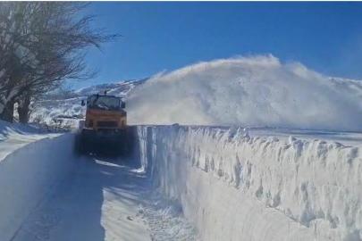 Tunceli’de  Yüzlerce köy yolu ulaşıma açıldı, 43’ünde çalışmalar sürüyor