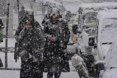 Türkiye dondurucu soğukların etkisinden çıkmıyor: Yağışlar devam edecek