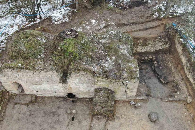 UNESCO Dünya Miras Listesi’ndeki Mahmut Bey Camii’nin bulunduğu köyde hamam restore edilecek