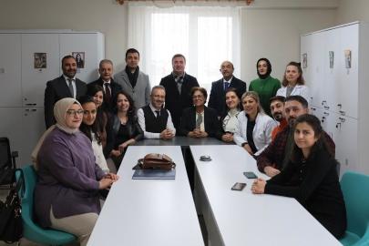 Vali Aydoğdu, öğretmenlerin emeklerine teşekkür etti