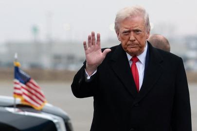 WSJ: Körfez ülkeleri, Trump yönetimini İran'a saldırmaması için ikna etmeye çalışıyor